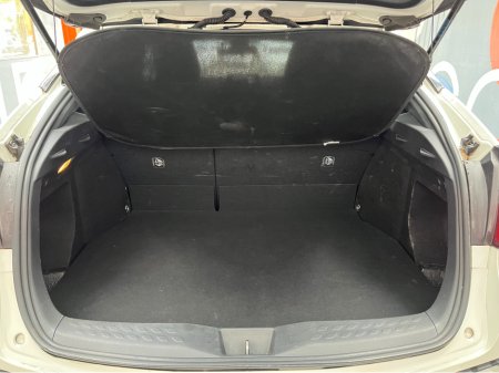 2020 Toyota C-HR - thumbnail 7