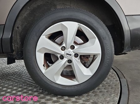 2017 Nissan Qashqai 1.2 PET XE €15,888 thumbnail