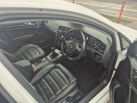 2020 Volkswagen Golf - thumbnail 11