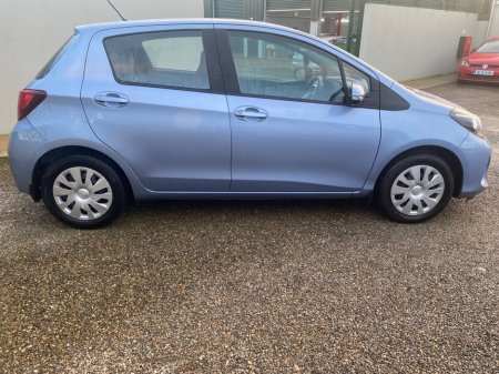 2015 Toyota Yaris 1.0 LUNA MC 4DR €9,950 thumbnail