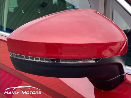 2017 Volkswagen Tiguan - thumbnail 25