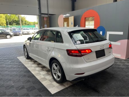 2018 Audi A3 1.4 TFSI SPORTBACK / 59k KMs / REVERSE CAMERA , ADAPTIVE CRUISE & MORE €19,950