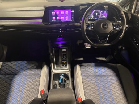 2021 Volkswagen Golf - thumbnail 14