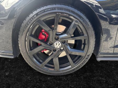 2019 Volkswagen Golf GTI €21,995 thumbnail