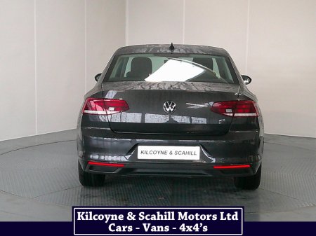 2021 Volkswagen Passat SE NAV TDI S-A DSG thumbnail