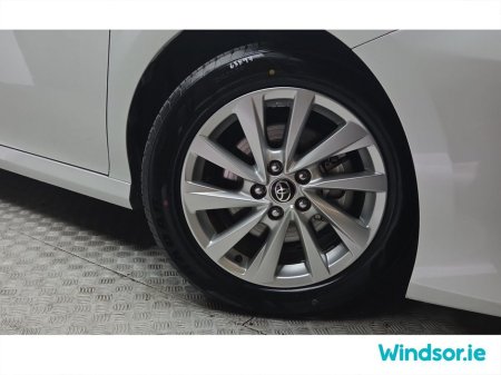 2022 Toyota Camry 2.5 EXECUTIVE HYBRID AUTO €30,995 thumbnail