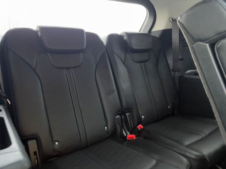 2024 Kia Sorento DSL PE 7S €56,950 thumbnail