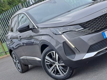 2023 Peugeot 3008 - thumbnail 7