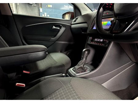 2016 Volkswagen Polo - thumbnail 24