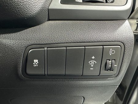 2017 Hyundai Tucson Comfort 1.7 Crdi €14,400 thumbnail