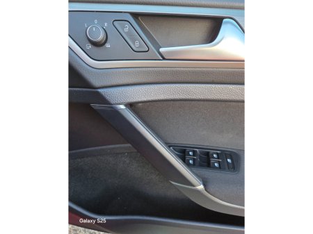 2017 Volkswagen Golf 1.2TSI 3DR 85HP Trendline €14,450 thumbnail