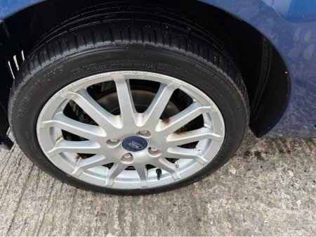 2008 Ford Fiesta - thumbnail 7