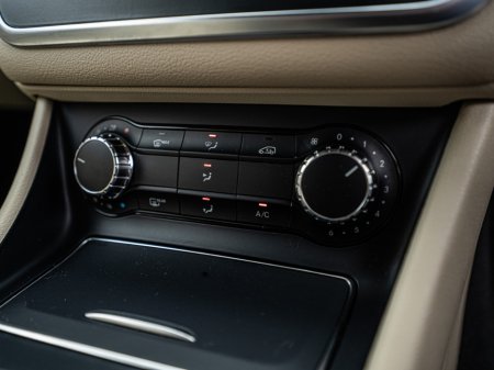 2017 Mercedes-Benz CLA Class - thumbnail 24