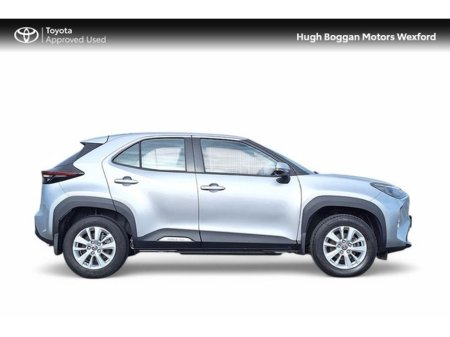 2024 Toyota Yaris Cross - photo 3