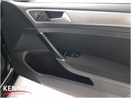 2016 Volkswagen Golf - thumbnail 31