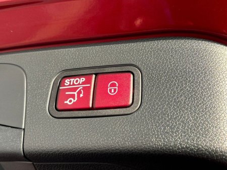 2023 Mercedes-Benz EQC - thumbnail 37