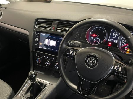2018 Volkswagen Golf - thumbnail 6
