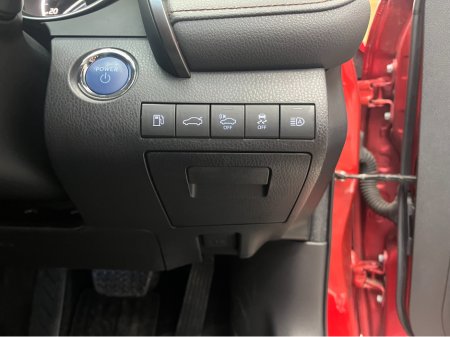 2018 Toyota Camry - thumbnail 12