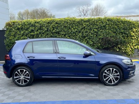 2020 Volkswagen Golf - photo 2