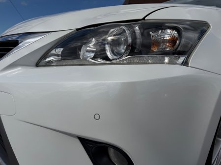 2014 Lexus CT 200 h - thumbnail 11