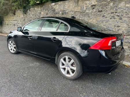 2017 Volvo S60 D2 SE 4DR €13,950 thumbnail