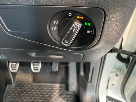 2018 Volkswagen Tiguan - thumbnail 20