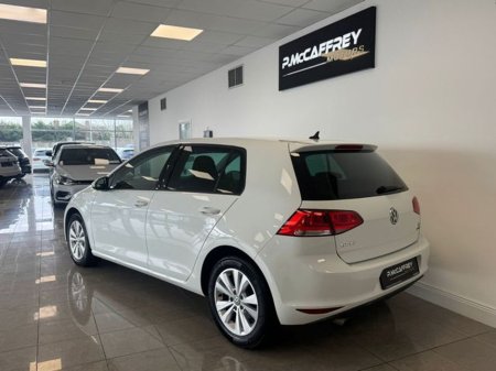 2017 Volkswagen Golf 1.2 TSI 110 bhp DSG Comfortline €13,995 thumbnail