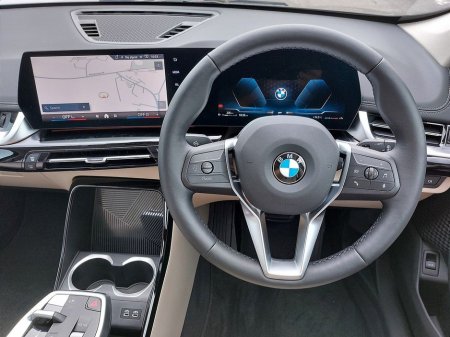 2023 BMW X1 - thumbnail 5