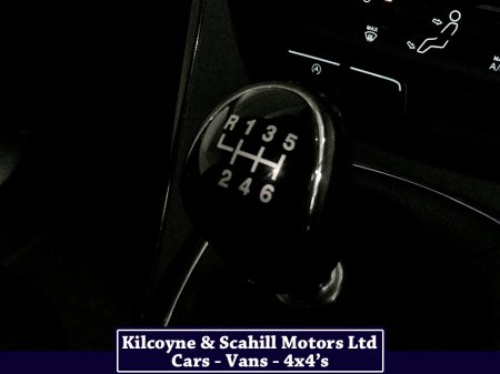 2017 Ford Kuga 2.0 TDCI TITANIUM 2WD 150 150PS 5DR thumbnail