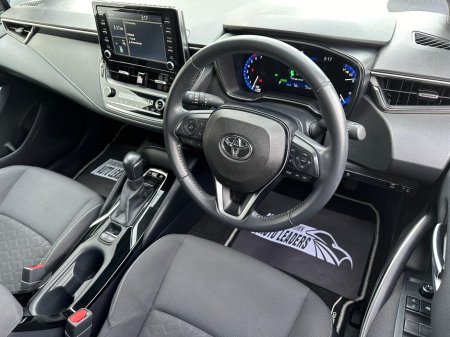 2021 Toyota Corolla - thumbnail 18