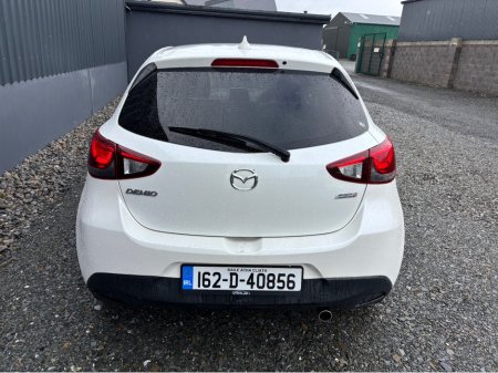 2016 Mazda Mazda2 - thumbnail 4