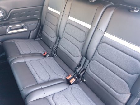 2025 Citroen C5 Aircross Plus Pack 1.2 Petrol Manual , 3192 Kilometres €29,995 thumbnail