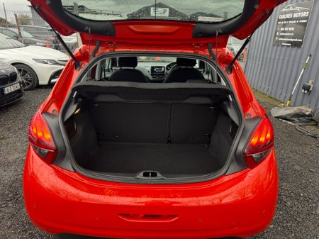 2016 Peugeot 208 1.2 Puretech 82 bhp Access 5dr €9,500 thumbnail