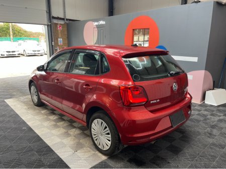 2015 Volkswagen Polo - thumbnail 4