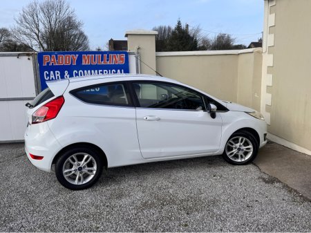 2015 Ford Fiesta 1.25 ZETEC 82PS €8,950 thumbnail