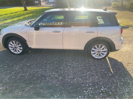 2017 MINI Clubman 2.0 S 6DR COOPER €149,500 thumbnail