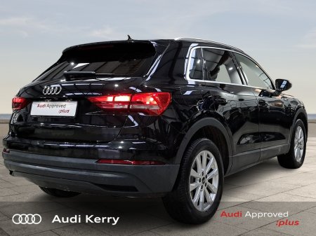 2024 Audi Q3 45 TFSI E 245BHP SE AUTOMATIC WITH COMFORT PACK €45,900 thumbnail