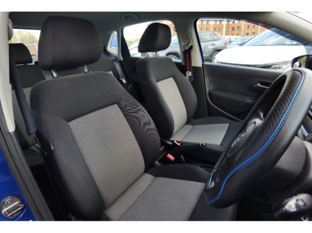 2013 Volkswagen Polo - thumbnail 9