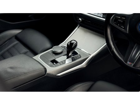 2022 BMW 3 Series - thumbnail 4