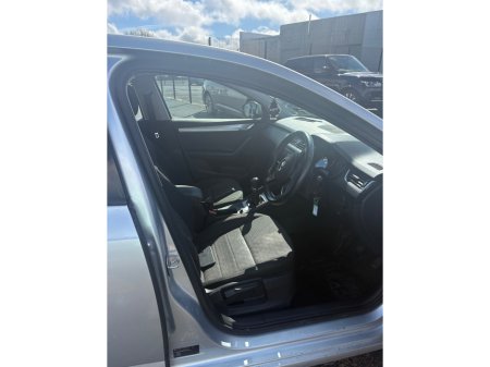 2016 Skoda Octavia - thumbnail 4