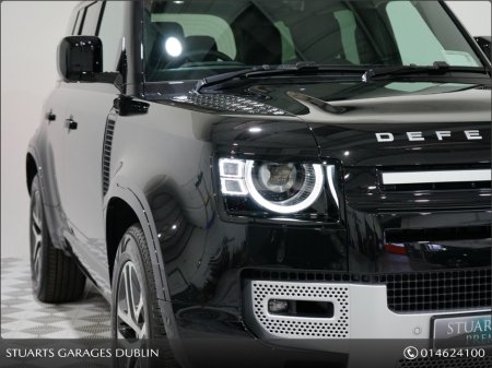 2023 Land Rover Defender - thumbnail 10