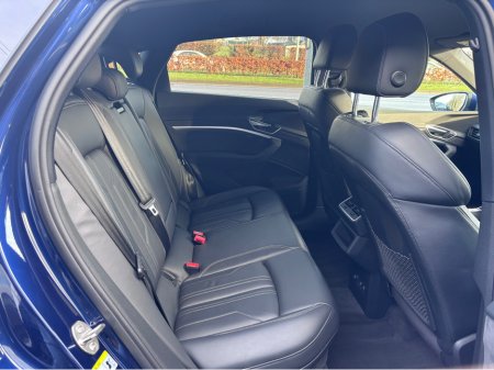 2022 Audi e-tron - thumbnail 5