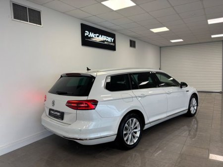 2020 Volkswagen Passat - thumbnail 6