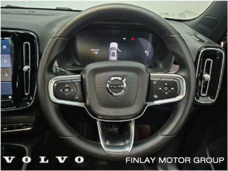 2023 Volvo XC40 - thumbnail 29