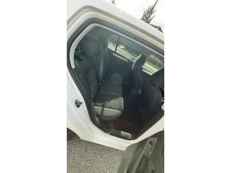 2012 Volkswagen Golf - thumbnail 22