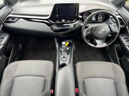 2020 Toyota C-HR - thumbnail 10