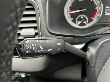 2019 Skoda Karoq - thumbnail 25