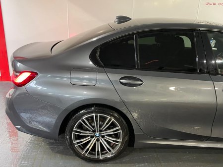 2021 BMW 3 Series - thumbnail 9