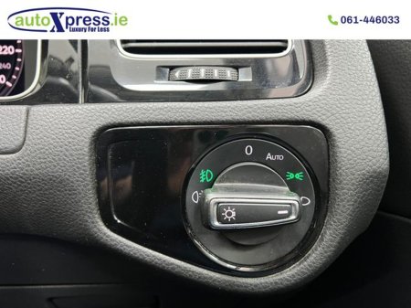 2019 Volkswagen Golf - thumbnail 23