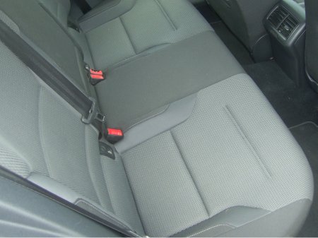 2018 Volkswagen Golf - thumbnail 11